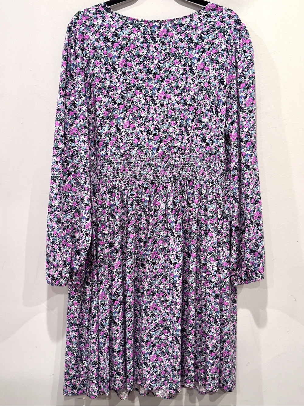 Ava & Viv Women’s Lavender Black Floral Long Sleeve V Neck Dress Size 1X NWT - Picture 5 of 10